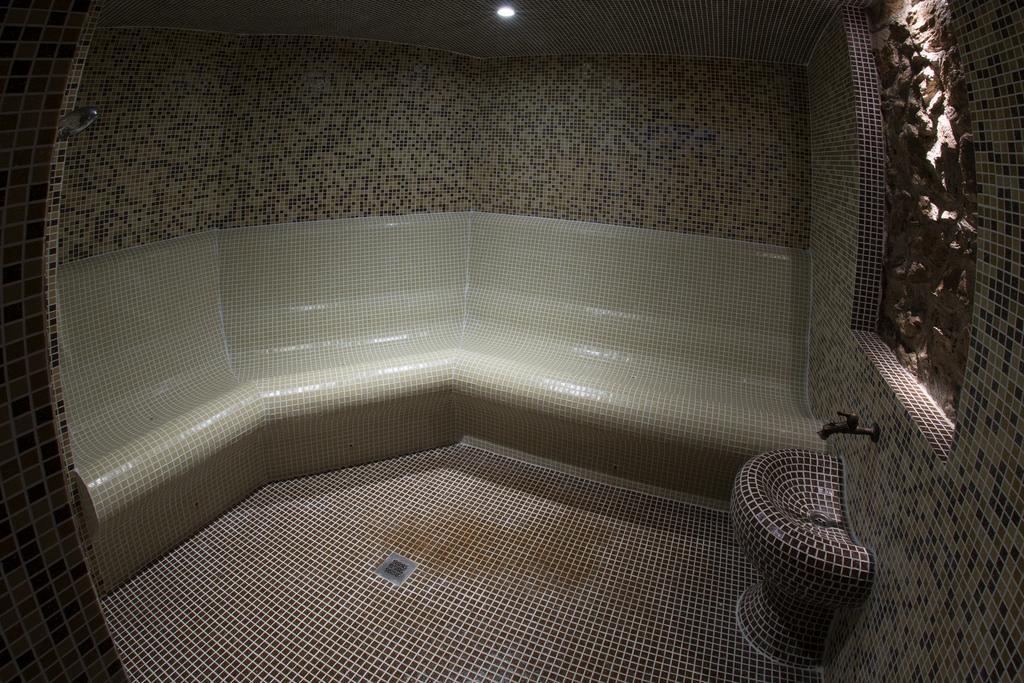 Hotel Manastir Berovo Kültér fotó