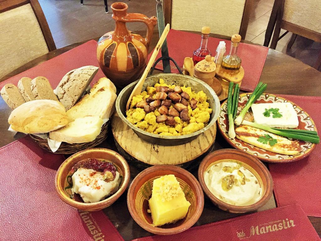 Hotel Manastir Berovo Kültér fotó