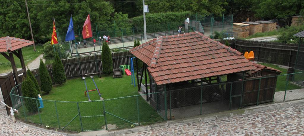 Hotel Manastir Berovo Kültér fotó