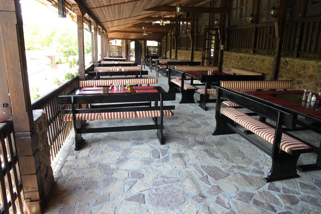 Hotel Manastir Berovo Kültér fotó