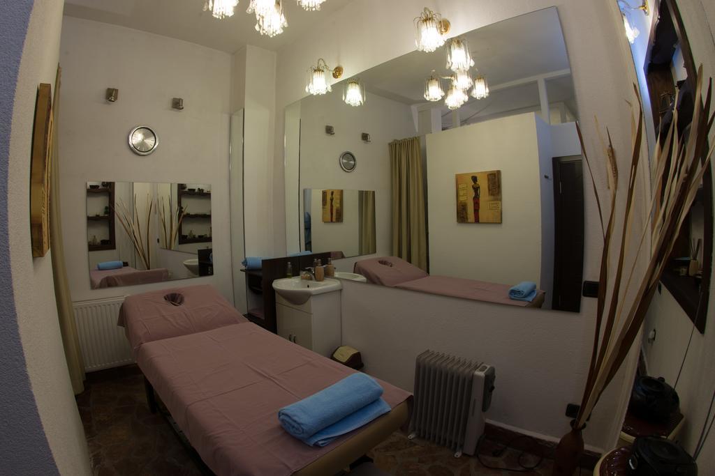 Hotel Manastir Berovo Kültér fotó